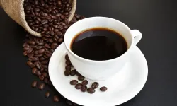 Uzmanı, her fırsatta kahve tüketenleri uyardı!