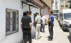 Aksaray’da bir kişi arkadaşı tarafından evinde *lü bulundu