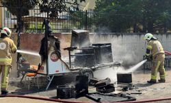 Bursa İznik'te köfte ekmek satılan karavan alev alev yandı