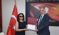 İnegöl'ün başarılı hekimleri ödüllendirildi... Erken tanıda örnek oldular