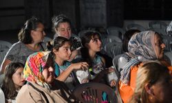 Osmangazi'de yaz akşamları açık hava sinemasıyla şenleniyor