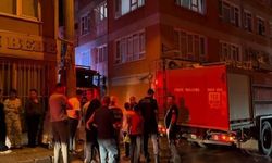 Bursa Osmangazi'de ev yangını! Babanın feryadı yürek dağladı