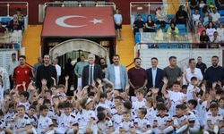 İnegöl'de futbol heyecanı başladı! Yaz futbol okulu yoğun ilgi gördü