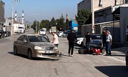 Bursa İnegöl'de otomobil ile motosiklet çarpıştı! O anlar saniye saniye kamerada