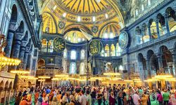 Bakan Bolat’tan Ayasofya mesajı: “Manevi iklimi nesiller boyu yaşasın”