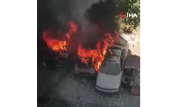 Bursa Gemlik'te park halindeki otomobiller alev topuna döndü