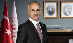 Bakan Uraloğlu: "Hattın tamamlanmasıyla yılda 33 milyon yolcu ve 30 milyon ton yük taşınacağını öngörüyoruz"