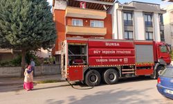 Bursa İnegöl'de apartmanın kömürlüğünde yangın çıktı