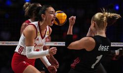 Sultanlar Finalde Fırtına Gibi: Sırada Brezilya Var!