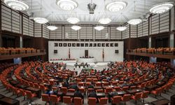 'En düşük emekli aylığı' maddesi komisyonda kabul edildi