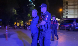 Bursa İnegöl'de Jandarmaya kafa tuttu, saniyeler içinde etkisiz hale getirildi!