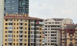 ABD Başkanı Trump’ın kalacağı otelin karşısına Filistin bayrağı asıldı