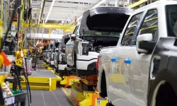 Tesla, 2 milyon aracını geri çağırıyor! İşte o modeller...