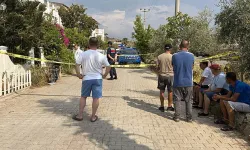 Önce annesini *ldürdü ardından kendisini vurdu