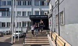 Vatandaşlara zorla hesap açtırıp kara para aklayan şahıslara baskın