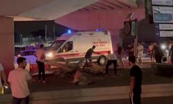 Bursa Nilüfer'de direksiyon hakimiyetini kaybeden motosiklet sürücüsü bariyere çarparak ağır yaralandı
