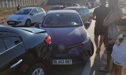 Bursa-Balıkesir Karayolu'nda zincirleme kaza: 1 yaralı
