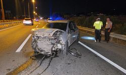 Yalova-Bursa karayolunda bariyere çarpan otomobilin sürücüsü yaralandı