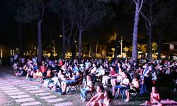 İznik'te yazlık sinema sezon finali yaptı