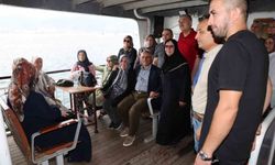 Körfez'in çınarları vapur gezisinde buluştu