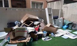 Maltepe'de çöp ev temizlenerek halk sağlığı için önlem alındı