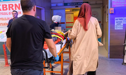 Bursa İnegöl'de çocuk traktörle duvar arasına sıkıştı!