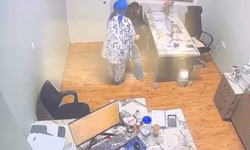 Bursa İnegöl’de saniyelerle yarış! Boğazına şeker kaçtı, arkadaşı böyle kurtardı