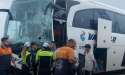 Yolcu otobüsü ile İETT otobüsü çarpıştı: Yaralılar var