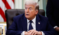 Trump: "İran’a karşı dünyanın en ezici ekonomik yaptırım operasyonunu başlatıyoruz"