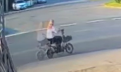 Hayalleri asfaltta kaldı! Bisikletli genç kızın feci sonu kameraya yansıdı...