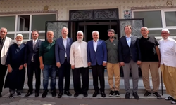 İsmi değişen camiye Vali sürprizi! Cuma namazında saf tuttu
