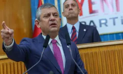 Özgür Özel'den çerçeve yasa açıklaması! "30 dakika içinde teslim ettiler"