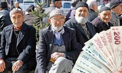 Emeklileri ilgilendiren yeni destek modeli! 1999 öncesi ve sonrası SGK girişliler dikkat