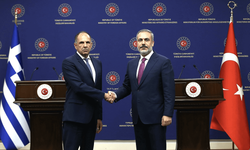 Yunanistan Dışişleri Bakanı Türkiye'ye işaret etti: Türkiye güçlü savunma sanayisiyle bölgesel güç oluyor!