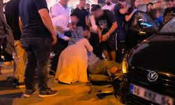 Bursa İnegöl’de kontrolden çıkan otomobil araçlara çarptı