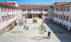 İnegöl’de o okullar yeni eğitim yılında farklı binalarda eğitime devam edecek