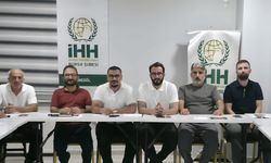 İHH Bursa Şubesi'nden 5 bin çocuğa kırtasiye desteği