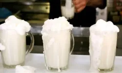 Uzmanından "Şekerli içecekler yerine su ve ayran tercih edin" uyarısı