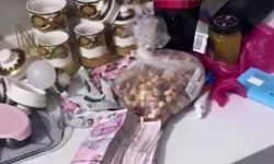 Şeytanın bile aklına gelmeyecek zula! Mutfaktaki fırından uy*şturucu ve 65 bin lira fışkırdı...