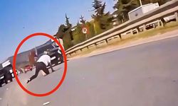 Bursa Osmangazi'de kırmızı ışık ihlali yapan cipe motosiklet çarptı