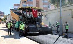 Bilecik'te sıcak asfalt serimi başladı
