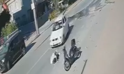 İnegöl’de tehlikeli çarpışma: Motosiklet sürüklendi!