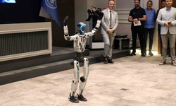 İnsansı robot belediyede işe girdi