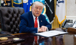 Trump: "(İran) Kazma Dağı'nda herhangi bir faaliyet varsa, burayı çok yakında vurabiliriz"