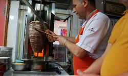 Bakan Yumaklı açıkladı: Sucuk, pastırma ve dönerde kurallar değişiyor