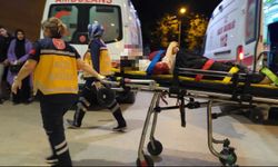 İnegöl’de feci kaza! 9 aylık hamile kadın ve eşi 10 metreden şarampole uçtu