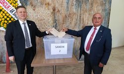 İnegöl’de YENİ Parti’de sandık kuruldu! İlçe başkanını üyeler belirliyor