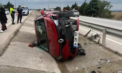 Bursa Karacabey-Bandırma yolunda otomobil kanala uçtu: 1 yaralı