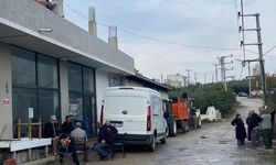 Bursa'nın gözde sahil bölgesinde yıkım gerginliği, çatılara çıktılar