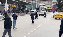 Bursa'da çocuğunu göremeyen kadın boynuna bıçak dayadı, ekipler ikna etti